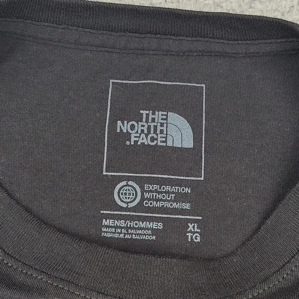 The North Face Outdoors Together Tee T Shirt Mens XL Rainbow Pride LGBTQ Black‎